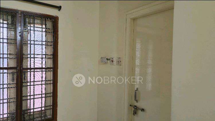 2 BHK Flat In Sri Ganesh Residency For Sale  In Eenadu Colony, Vivekananda Nagar, Kukatpally