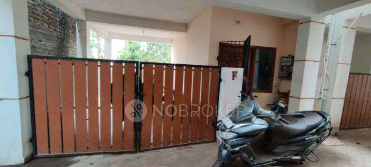 2 BHK House For Sale  In Pozhichalur