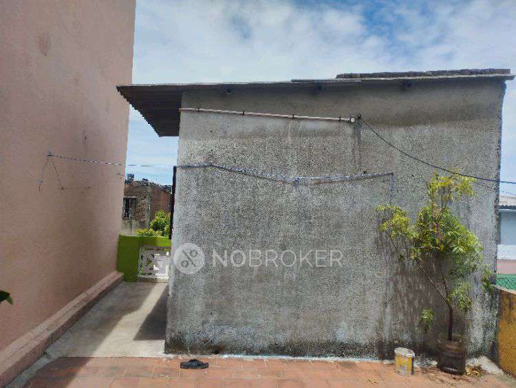 1 RK House for Rent  In Shenoy Nagar