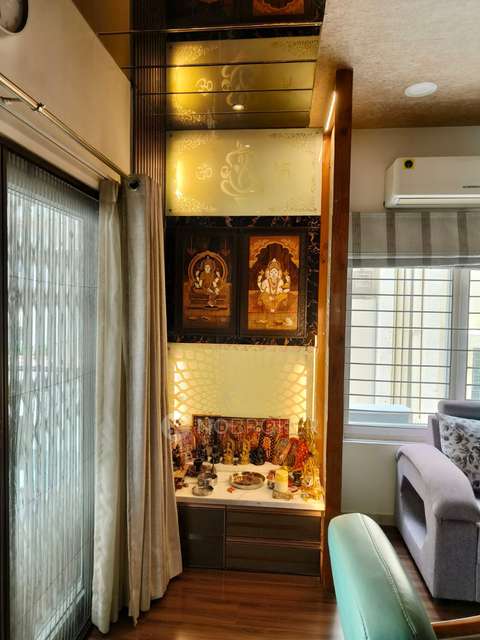 4 BHK Villa In Induscrest Apartment Complex For Sale  In Osman Nagar