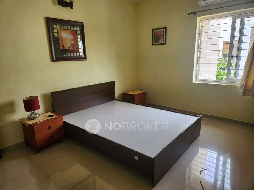 2 BHK Flat In Skylark Apartments, Skylark Apartments for Rent  In Rutland Gate 5th Street