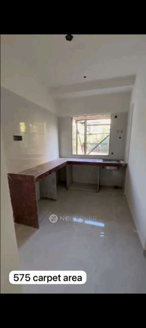 2 BHK Flat In Shree Krushna Tower, Mulund West For Sale  In Siddharth Nagar