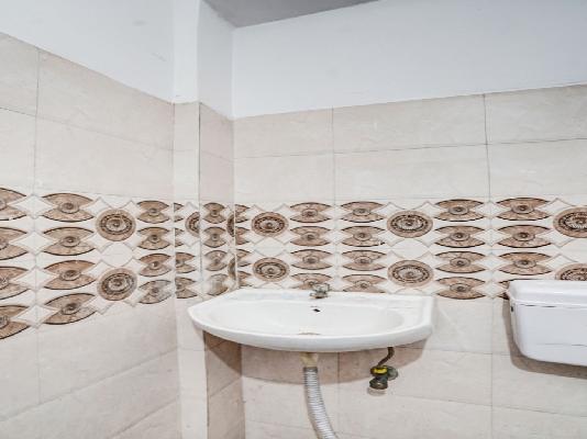 PG for Anyone in Sector 27