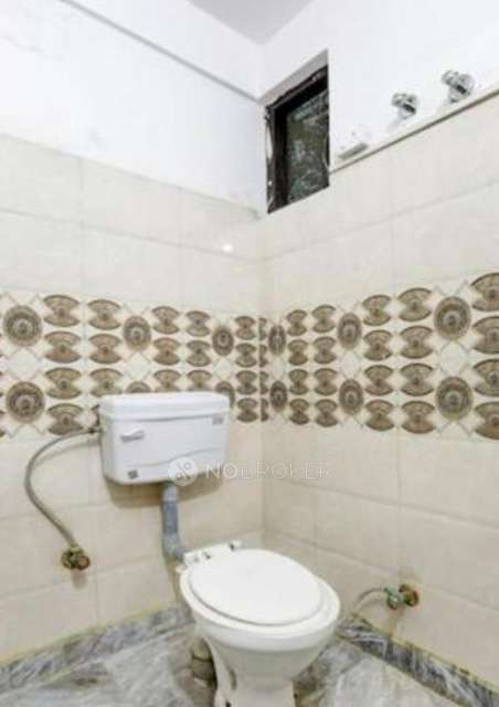 PG for Anyone in Sector 27