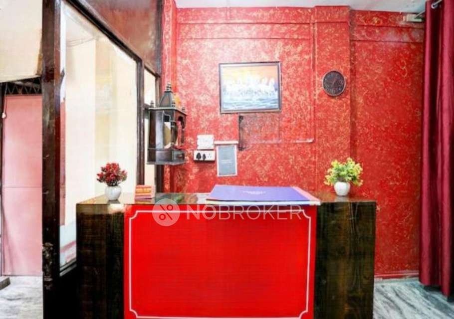 PG for Anyone in Sector 27