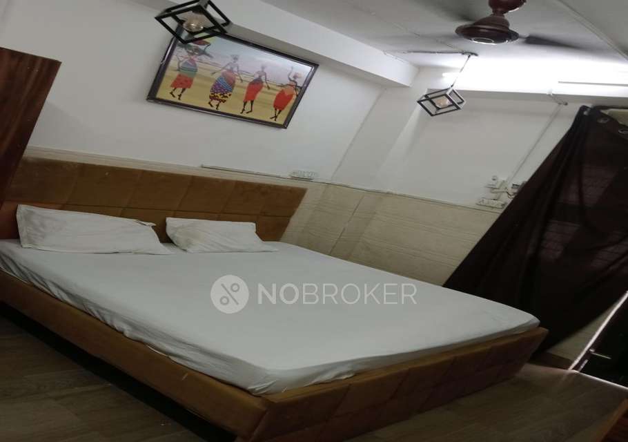 PG for Anyone in Sector 27