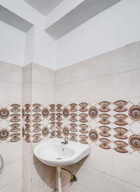 PG for Anyone in Sector 27