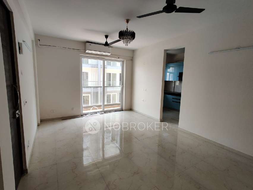 2 BHK Flat for Rent  In Smart World Gems