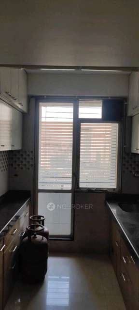 2 BHK Flat In New Era Co-op Housing Society, Awing For Sale  In  New Era Yogi Dham Phase 4