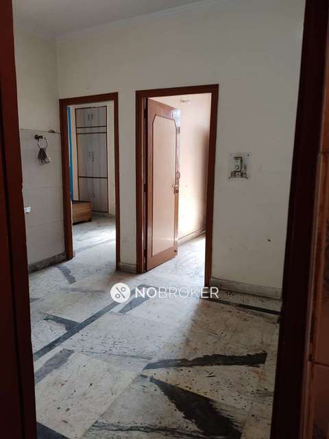 2 BHK Flat For Sale  In Dilshad Garden