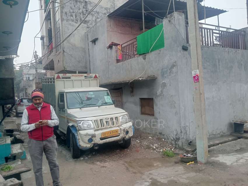 4+ BHK Flat For Sale  In Baprola