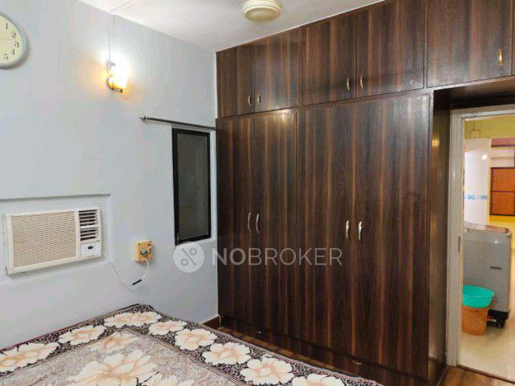 2 BHK Flat In Ramniwas Society,swastik Park,  for Rent  In Chembur