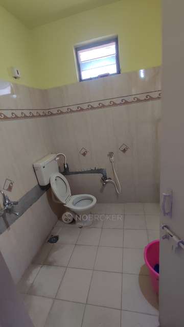 3 BHK Flat In S S Navya Pride For Sale  In Manikonda