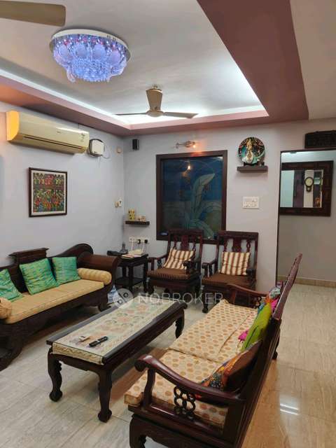 4 BHK Flat In Ramaniyam Samarpann For Sale  In Thiruvanmiyur