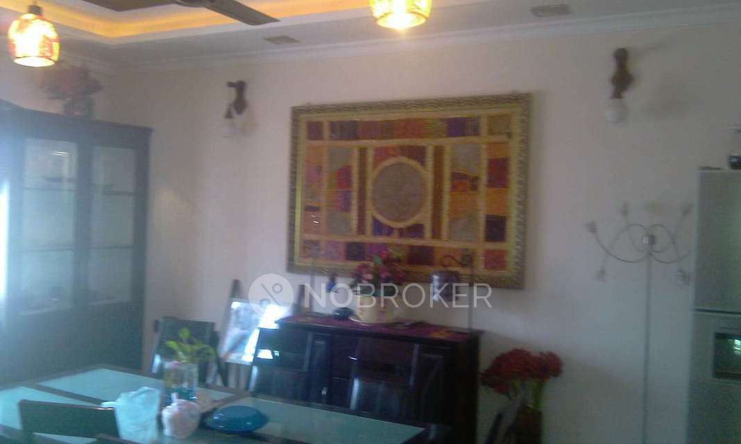 4+ BHK Flat For Sale  In Toli Chowki