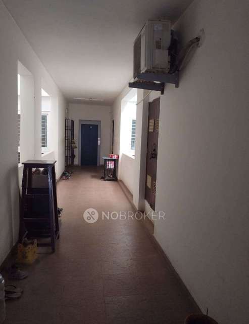 2 BHK Flat In Ottiambakkam For Sale  In Ottiyambakkam