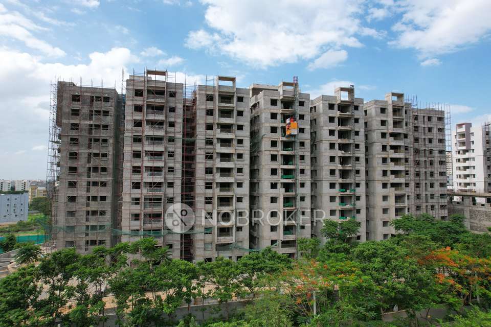 2 BHK Flat In Ramky One Orbit  For Sale  In Nallagandla