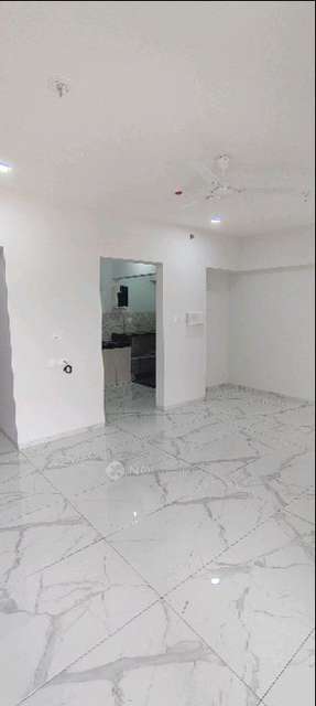 2 BHK Flat In Rahul Downtown for Rent  In Tathawade