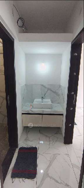 2 BHK Flat In Rahul Downtown for Rent  In Tathawade