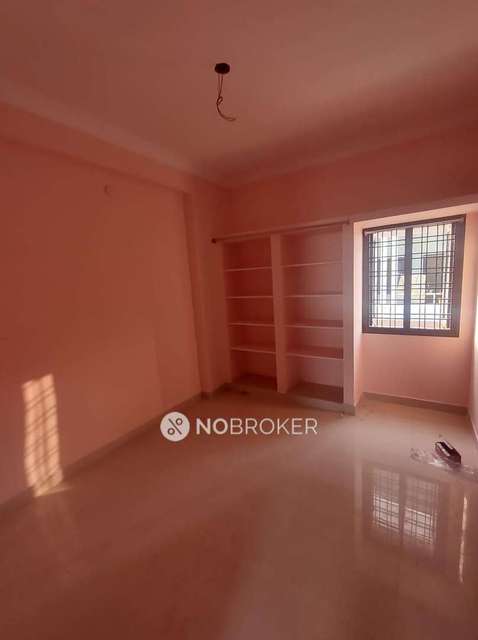 4+ BHK Flat For Sale  In Kukatpally