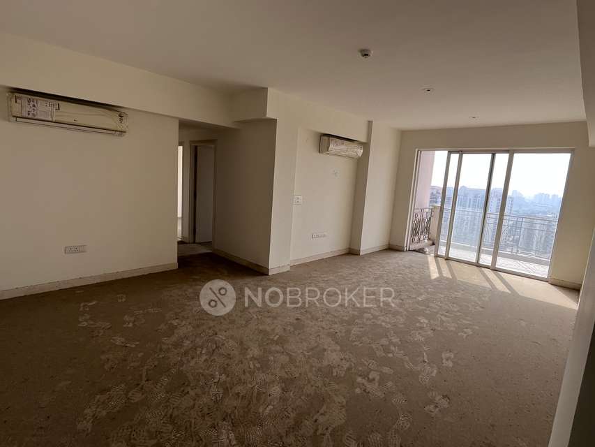 3 BHK Flat In Regal Gardens, Regal Gardens, Gurgaon, India For Sale  In Sector 90