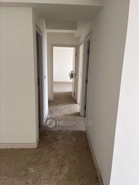 3 BHK Flat In Regal Gardens, Regal Gardens, Gurgaon, India For Sale  In Sector 90