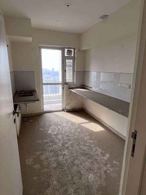 3 BHK Flat In Regal Gardens, Regal Gardens, Gurgaon, India For Sale  In Sector 90