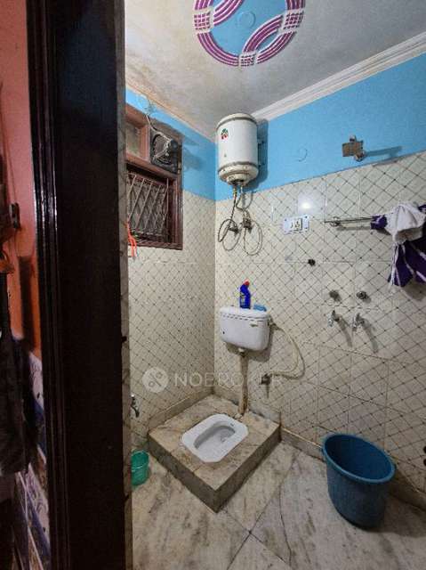 3 BHK Flat For Sale  In Govindpuri