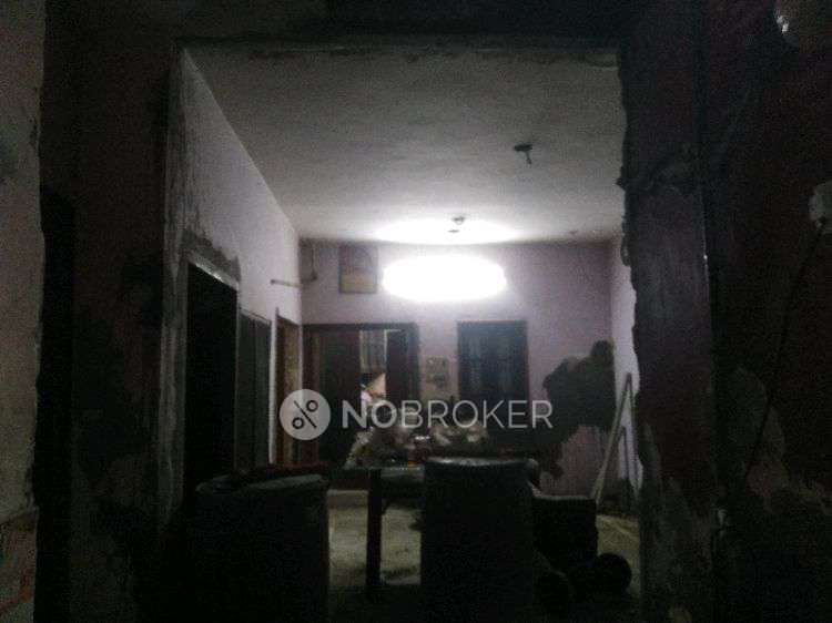 Godown/Warehouse in Dwarka, Delhi for sale 