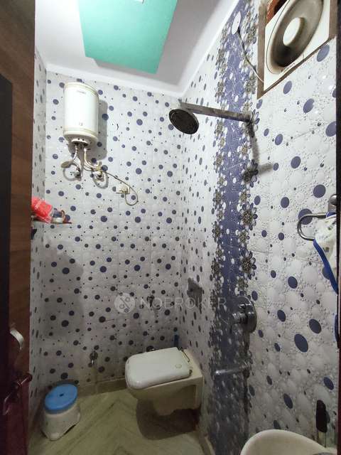 2 BHK Flat For Sale  In Rohini