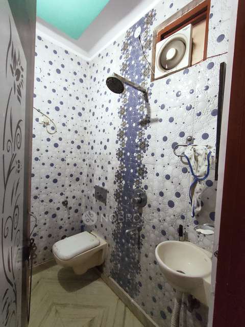 2 BHK Flat For Sale  In Rohini