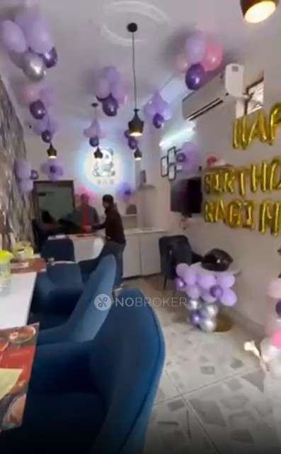 Shop in Indirapuram, Ghaziabad for sale 