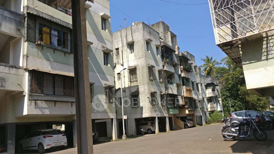 Single Room for Female In 1 BHK  In Ganapati Housing Society In Kharadi