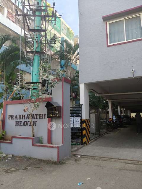 3 BHK Flat In Prabhavathi Heaven Apartment For Sale  In Bommanahalli