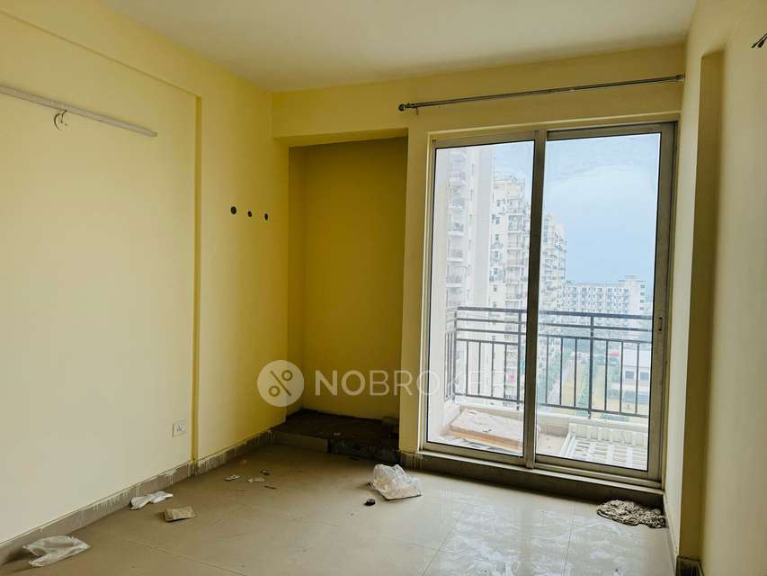 2 BHK Flat In Mgh Mulberry County For Sale  In Sector 70, Faridabad