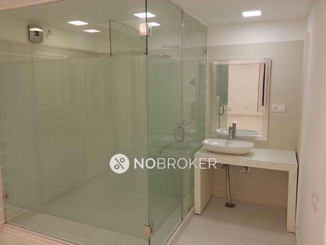 3 BHK Flat In Standalone Building  For Sale  In Hauz Khas