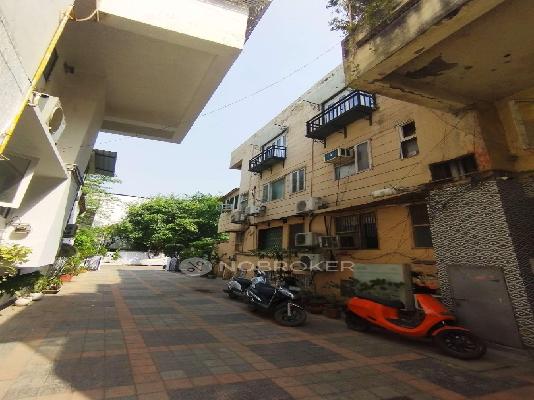 3 BHK Flat In Standalone Building  For Sale  In Hauz Khas