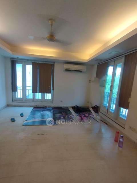 3 BHK Flat In Standalone Building  For Sale  In Hauz Khas