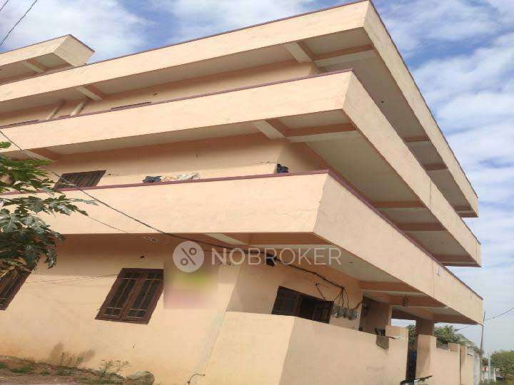 PG for Boys in Gowlidoddi