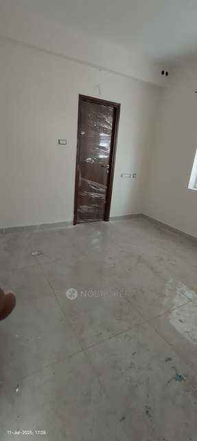 3 BHK Flat In Vasavi Nandanam  For Sale  In Kompally