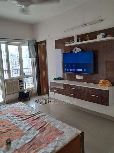 3 BHK Flat In Panchsheel Greens 2  For Sale  In Greater Noida West 