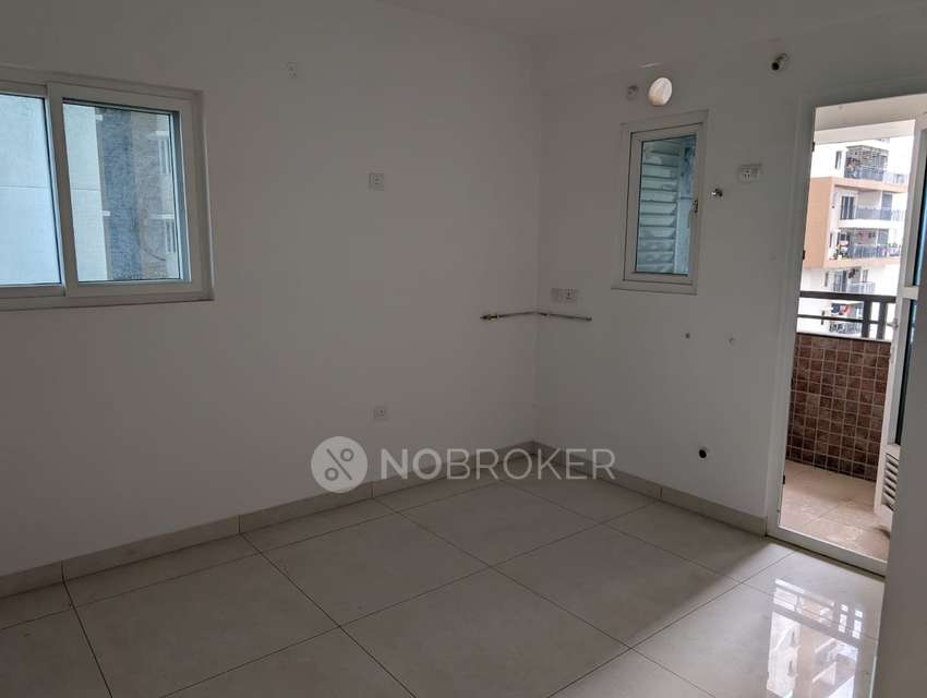 4 BHK Flat In Aparna Sarovar Zenith For Sale  In Serilingampally