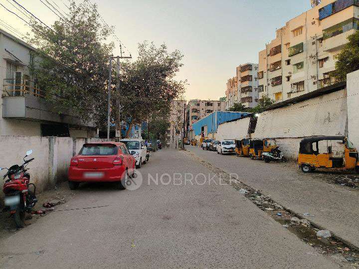 2 BHK Flat In Happy Homes Tower For Sale  In Upparpalli