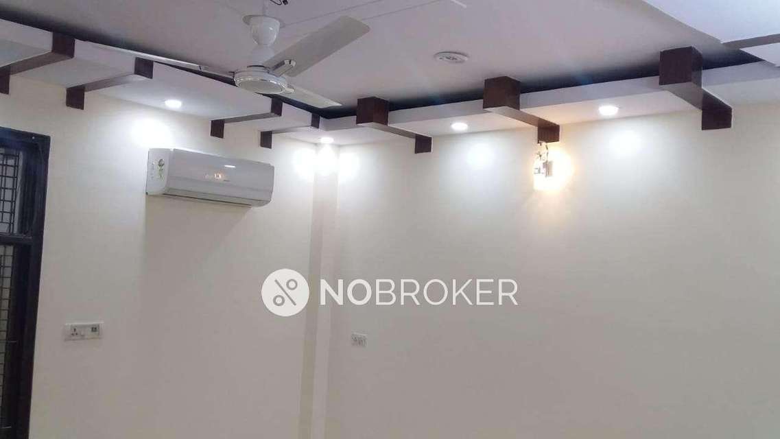 2 BHK Flat For Sale  In Subhash Nagar