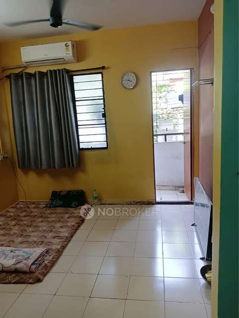 1 BHK Flat In Swapnapurti Co Operative Housing Society For Sale  In D Mart