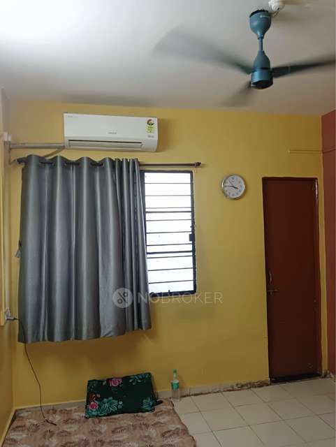 1 BHK Flat In Swapnapurti Co Operative Housing Society For Sale  In D Mart