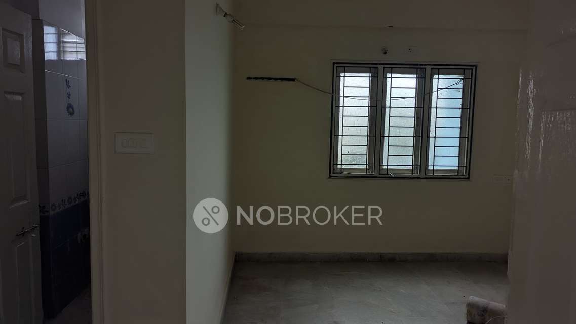 3 BHK Flat In Sigma Sarovar For Sale  In Sigma Sarovar