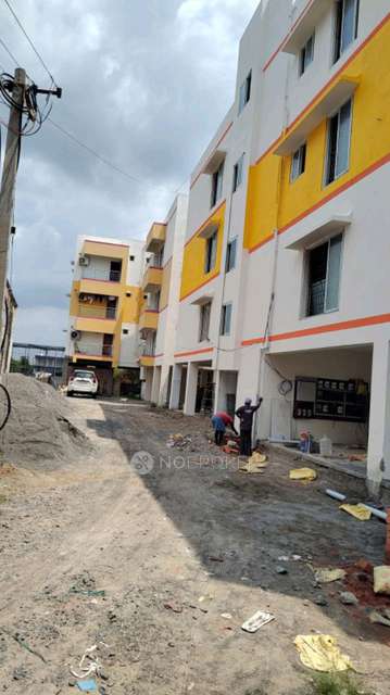 2 BHK Flat In Vijayalakshmi Apartment  For Sale  In Zoho Corporation - New Woodlands Block