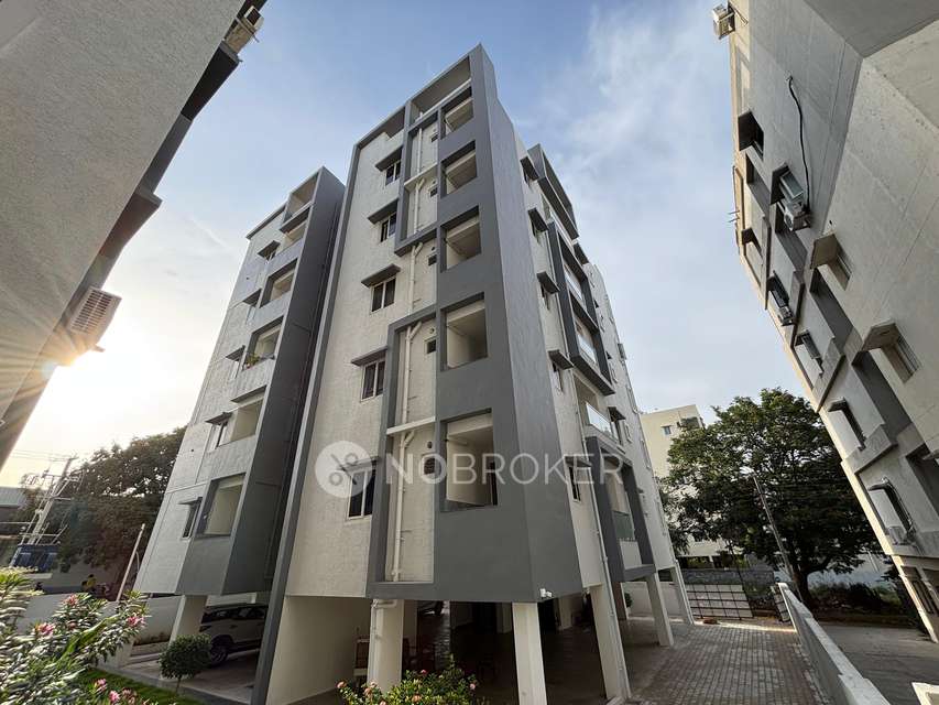 3 BHK Flat In Central Vistas North Block For Sale  In Sainikpuri Yapral Road 