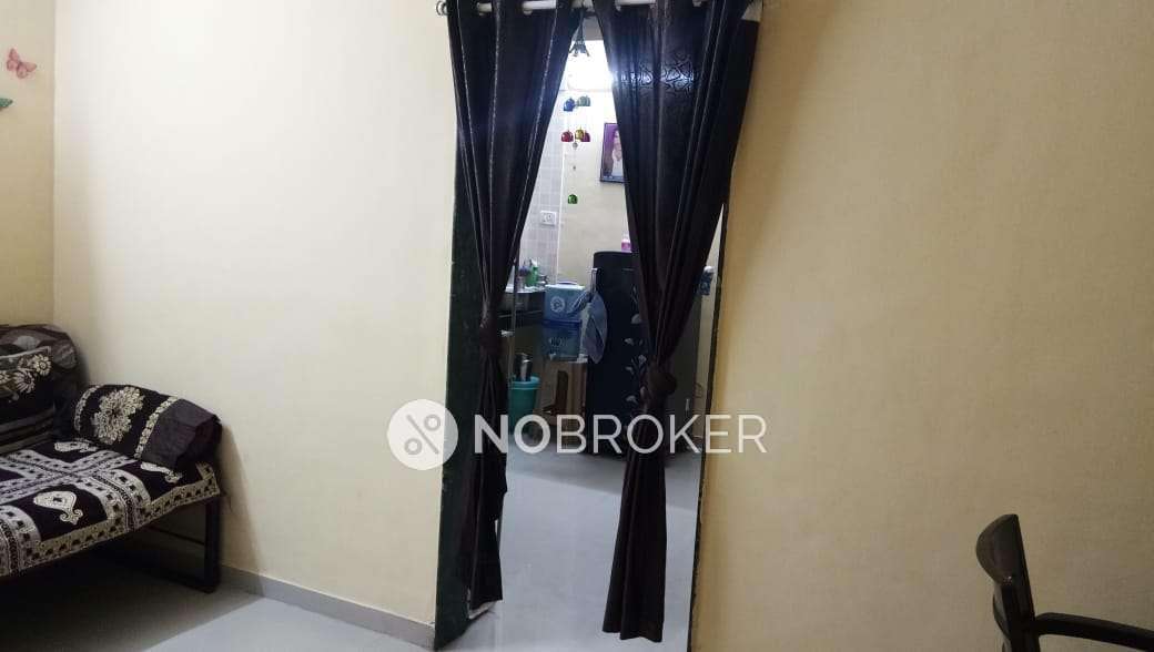 1 BHK Flat In Shakuntala Apartment Hadapsar for Rent  In Hadapsar